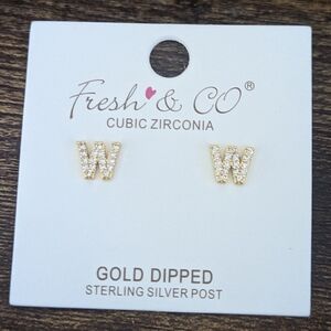 Fresh & Co. W Stud Earrings NWT!